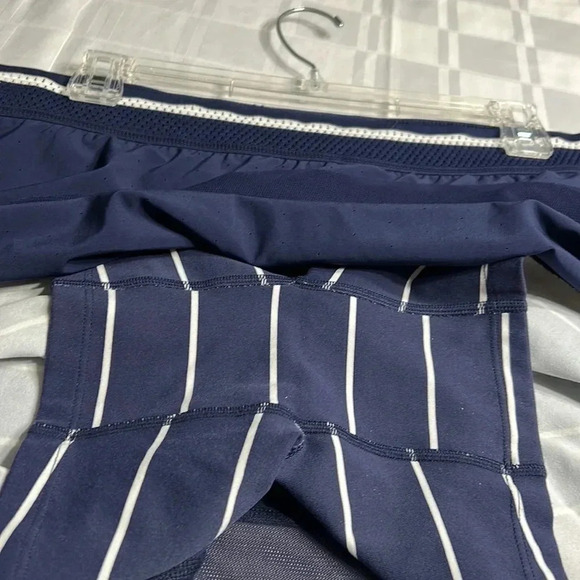 NEW BALANCE BLUE  WITH WHITE STRIPES NWT XL TOURNAMENT SKORT - Picture 8 of 16